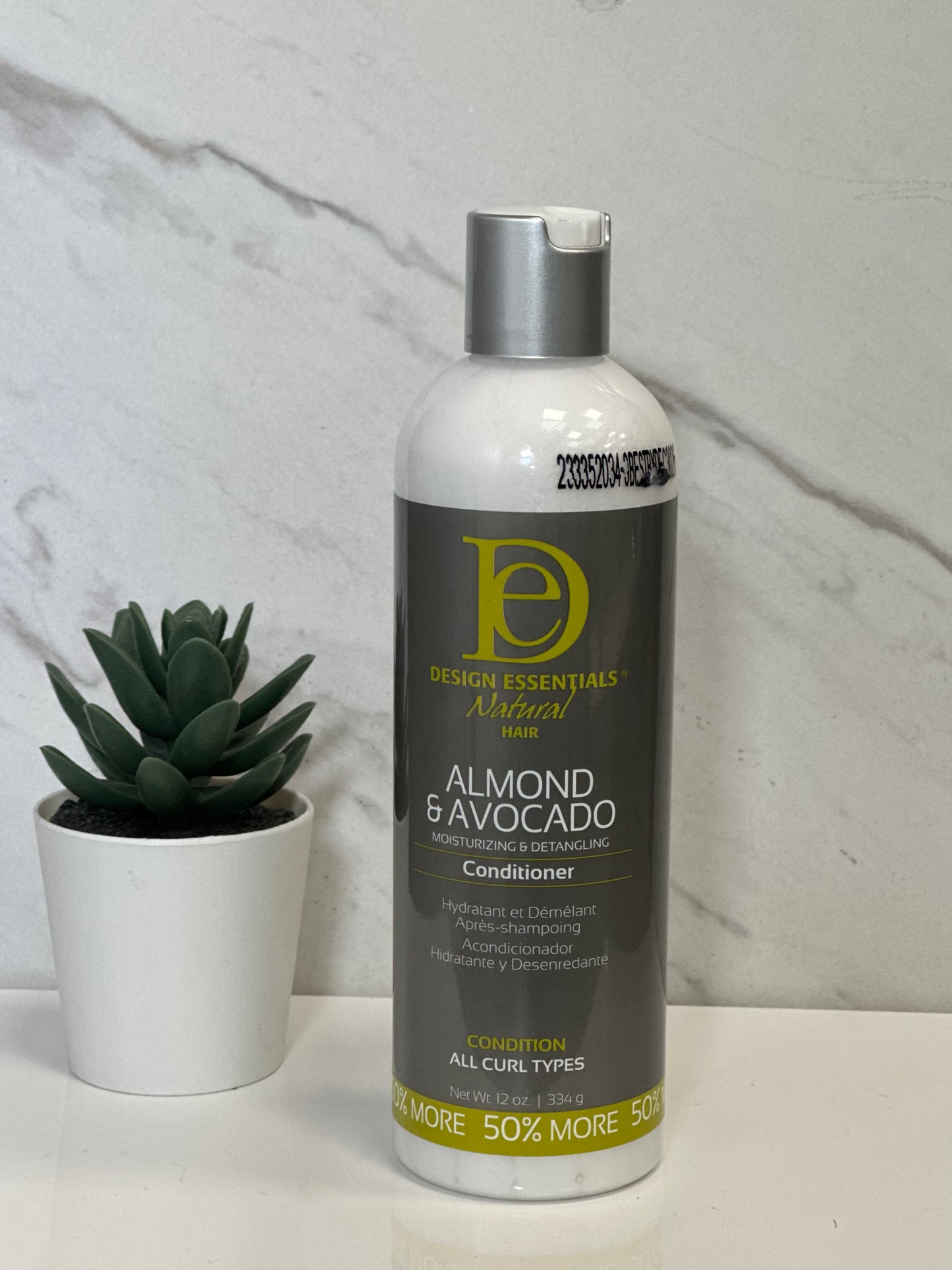 Almond Avacado Moisturizing & Detangling Conditioner